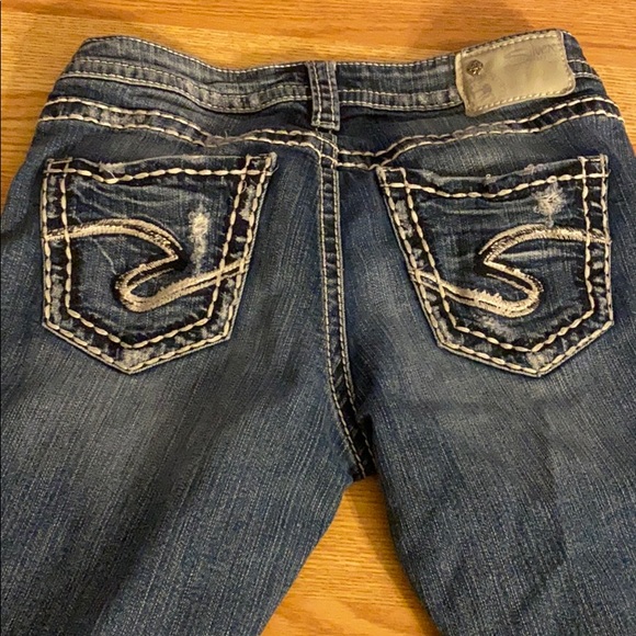 Jeans - Picture 3 of 4